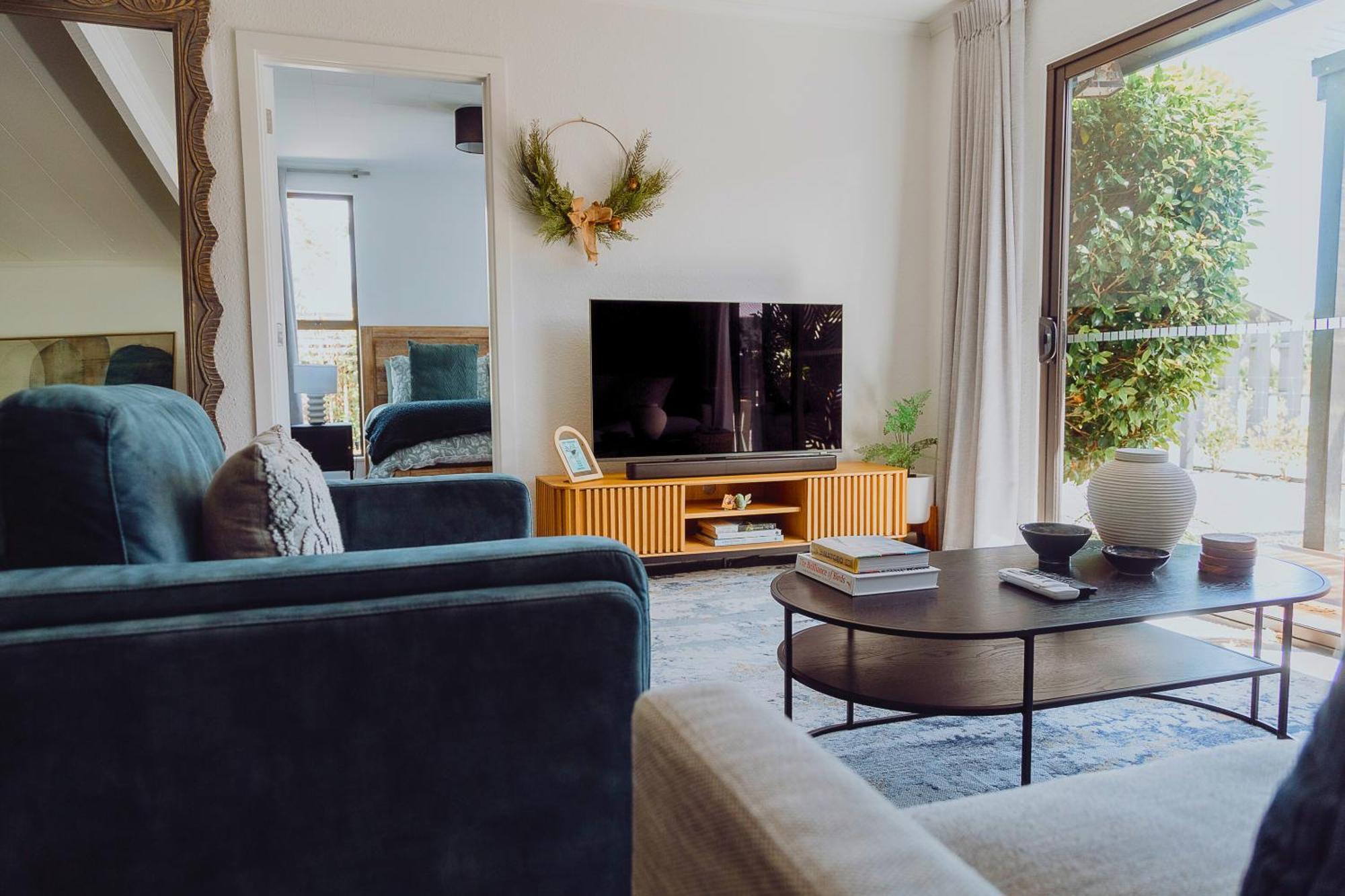Two Four Cron Franz Josef Villa Екстериор снимка